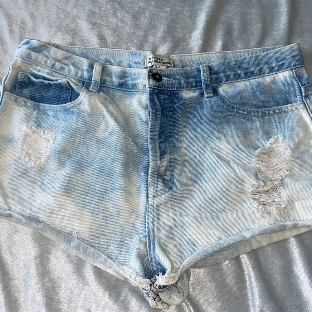 Forever 21 Light Acid Wash Blue Distressed Denim Shorts